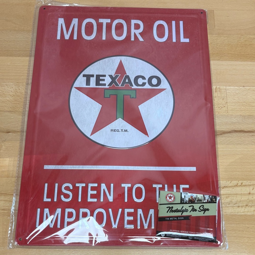 Texaco Star Motor Oil 12”x17” Metal Sign. New Red Sign. Motor Oils.